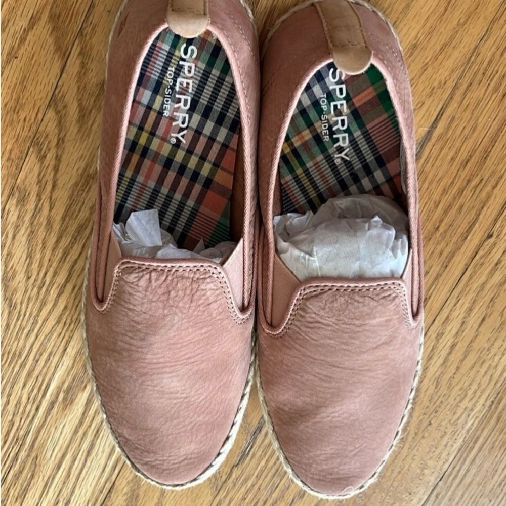 SPERRY Suede Blush Comfort Slip-On Sneakers- 7M- NEW